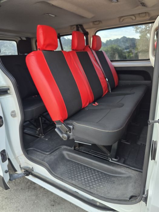 Vând Renault trafic 2018 8+1