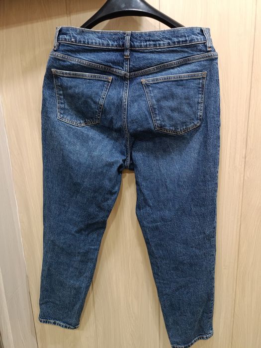 Оригинальные джинсы Mango