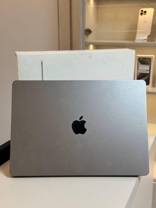 MacBook Air 15 2023 M2