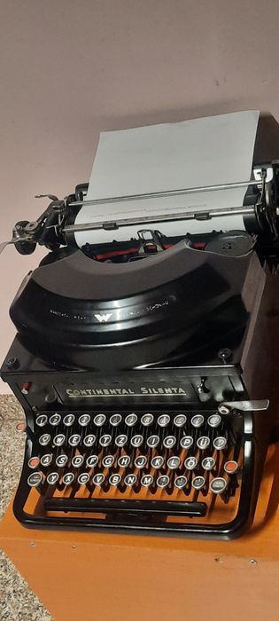 Mașină de scris Continental Silenta 1936