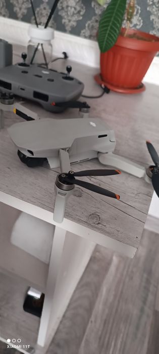 Квадракоптер, Дрон DJI MINI2