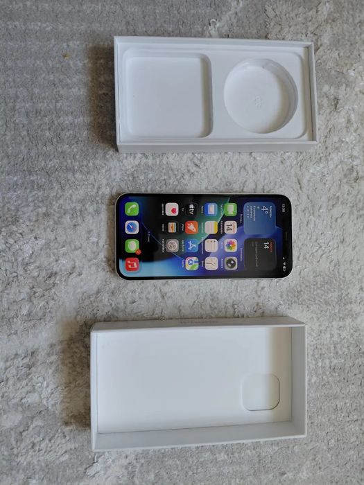 айфон 12 128гб емкость 75%