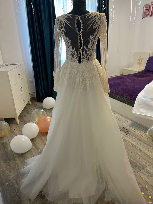 Vând rochie de mireasă nouă
