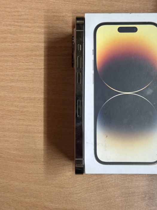 iPhone 14pro 256 gb gold