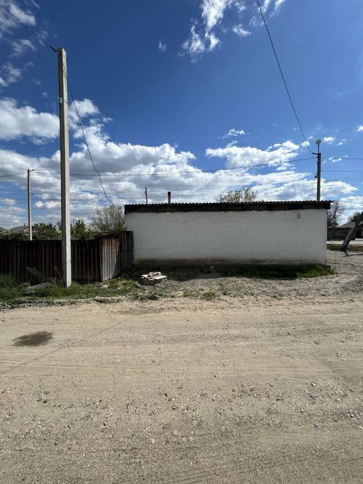 Продам дом  с участком