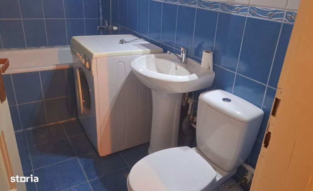 Apartament 2 camere, 42 mp, zona Hotvon