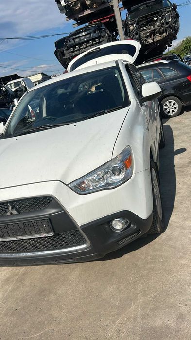 Oglinda stanga/dreapta  Mitsubishi Asx an 2010