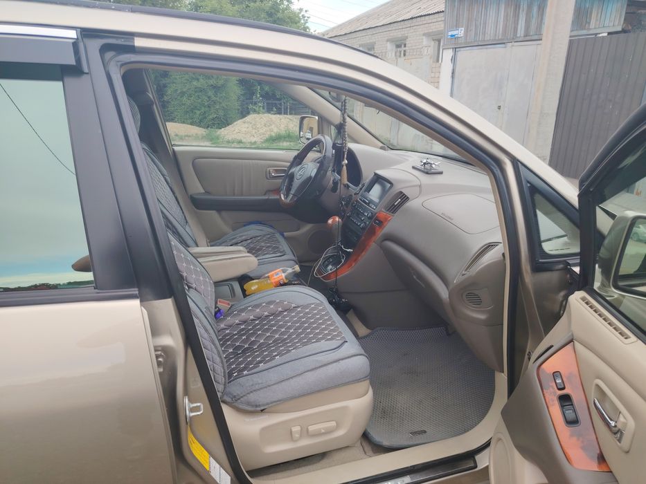 Продам Лексус рх 300