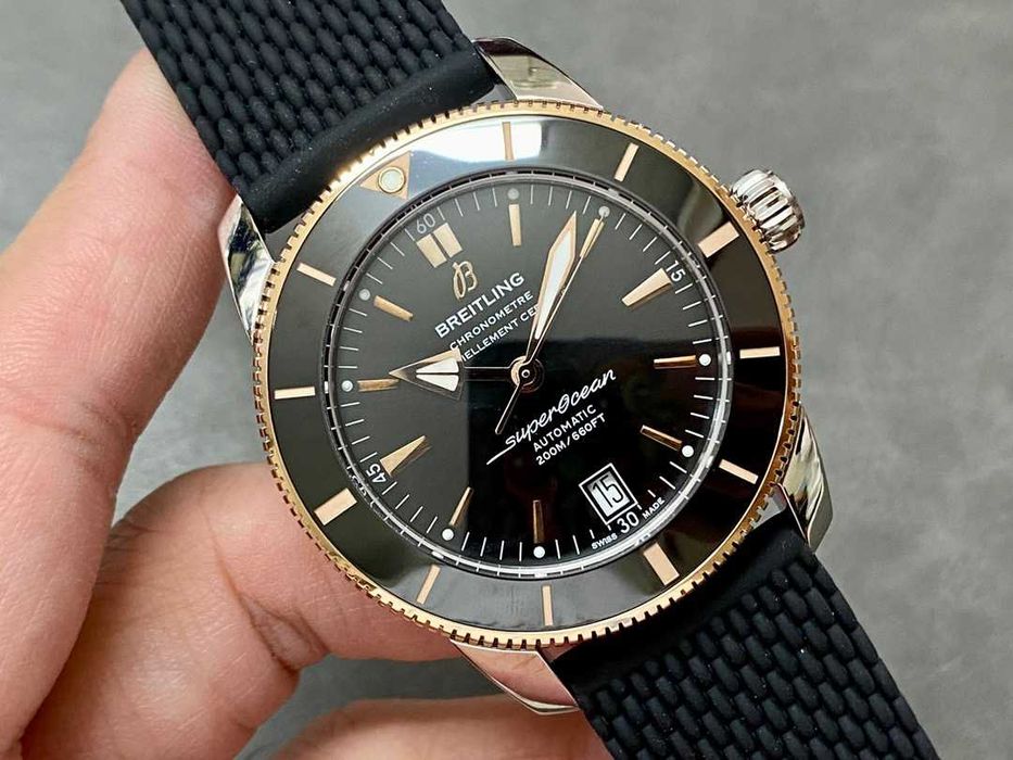 breitling superocean двуцветен
