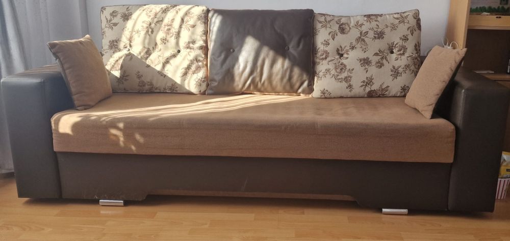Canapea extensibila