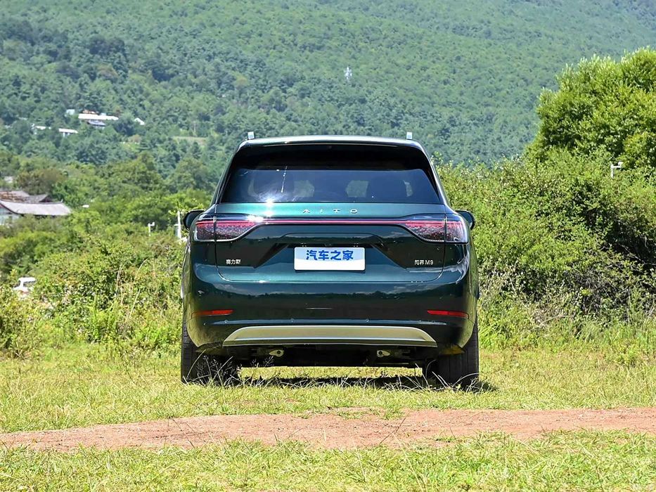 Huawei Aito M9 M8 электро и гибрид только по заказу в краткие сроки