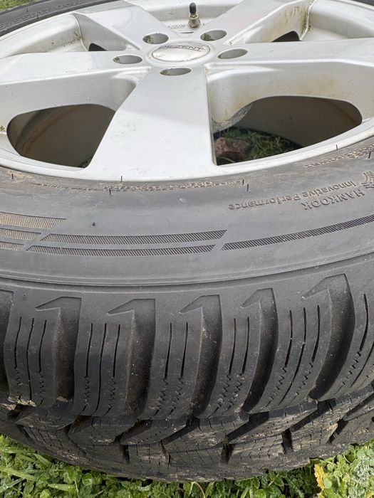 Roti cu tot cu jante iarna 235x55x17 99H