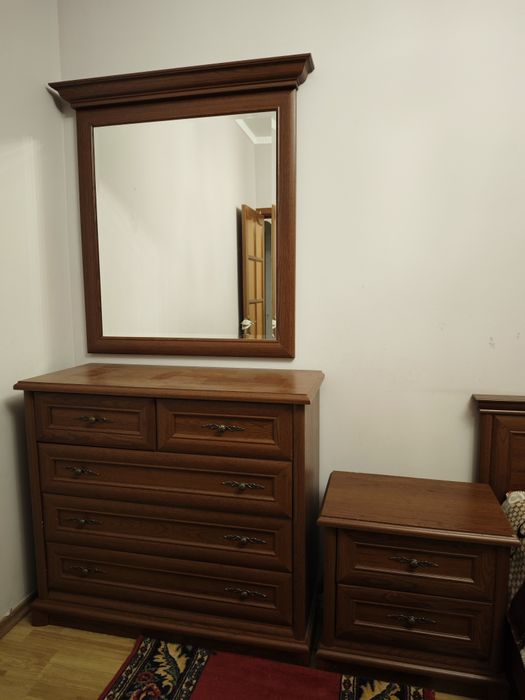 Спальный гарнитур