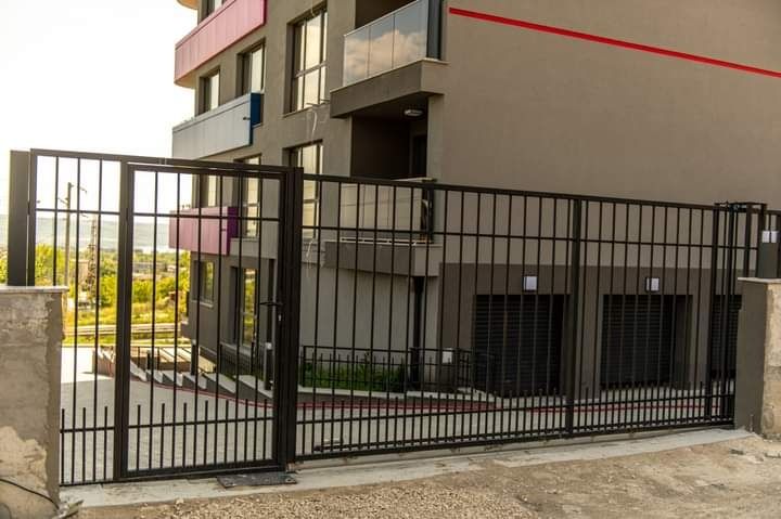 Дава се под наем Двустаен апартамент в Варна, Победа - 72 кв.м за 510 € - Снимка #3