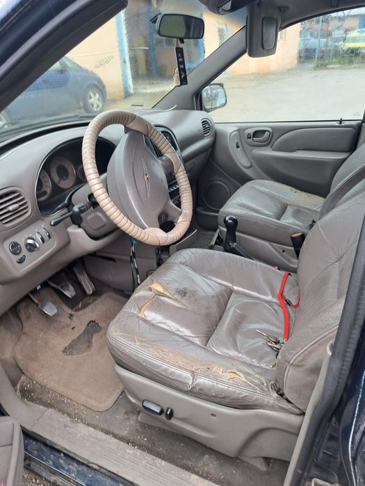 Крайслер Вояджер 2.5 CRD на части