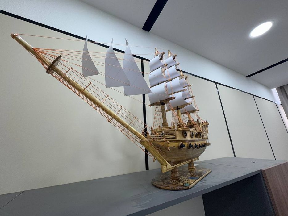 Kema sotiladi narxini kelishamiz