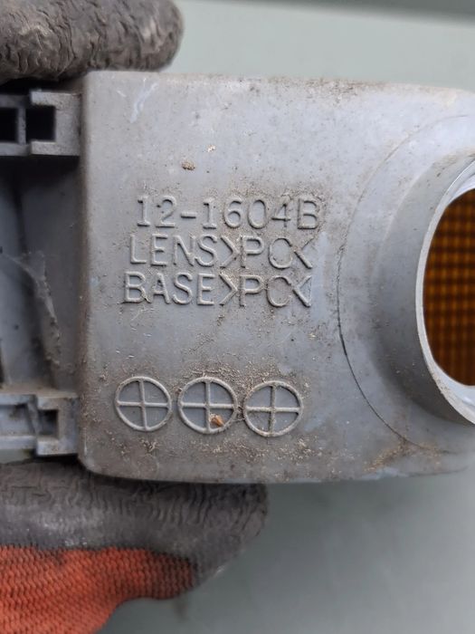 Lampa semnalizare fata stanga 12-1603B Volkswagen VW Golf 1993