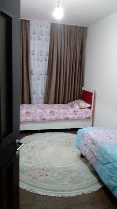 Сергели 10 худуд Уй яхши холатда 7этаж 2 хонали