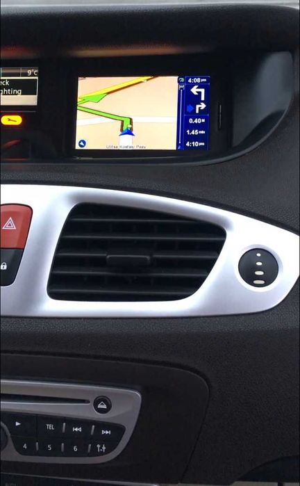 2026 Ново Renault Carminat TomTom Sd Card Навигационна Сд Карта Рено