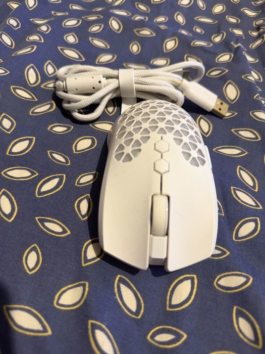 Mouse AQIRYS POLARIS, ca nou