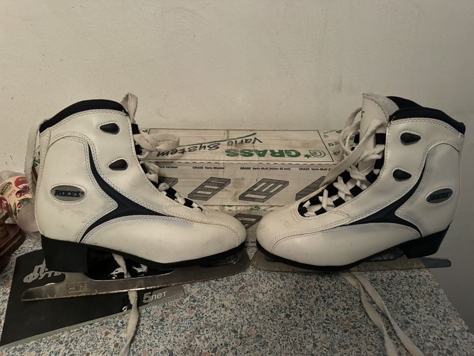 Коньки фирменные