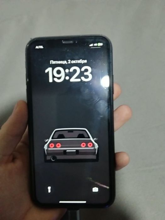 iPhone xr 64 77 акб