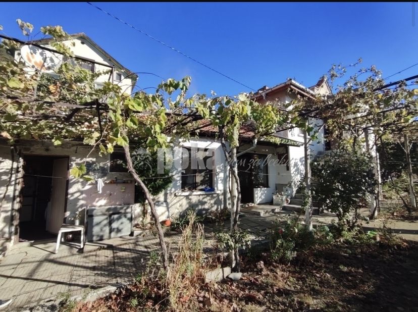 Продава се Къща в Мъглиж - 83 кв.м за 541 €/кв.м - Снимка #9