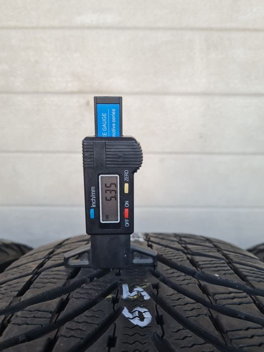 Зимни гуми за Джип 4 броя MICHELIN Latitude Alpin 235 65 R17 дот 2820