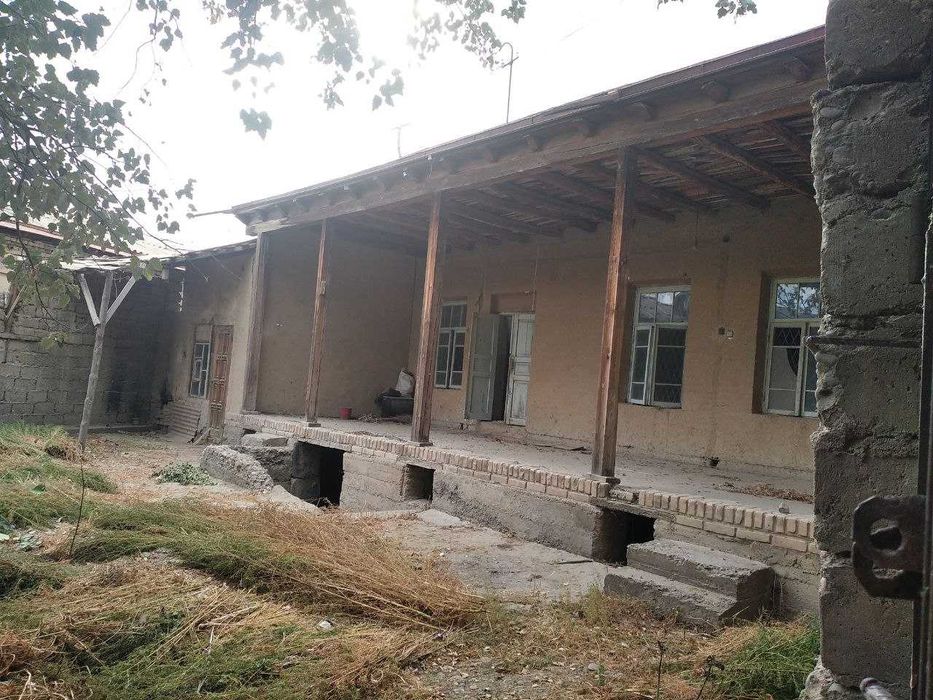 Uy sotiladi arzon va tezda