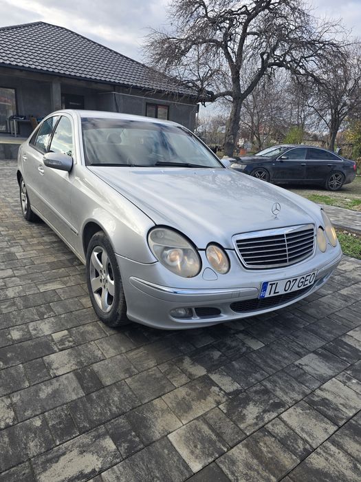 Mercedez-benz E200 2.2 CDI