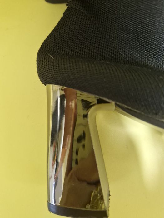 Продам полусапожки чулки