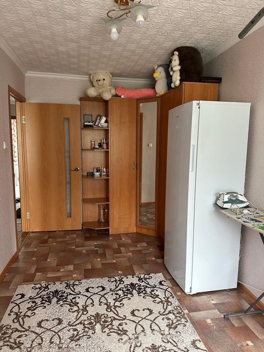 Продам 4х комнатную квартиру в районе Элеватора