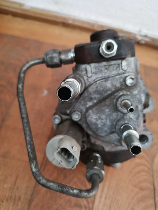 Pompă de înaltă presiune Opel Astra j. K. Moka.