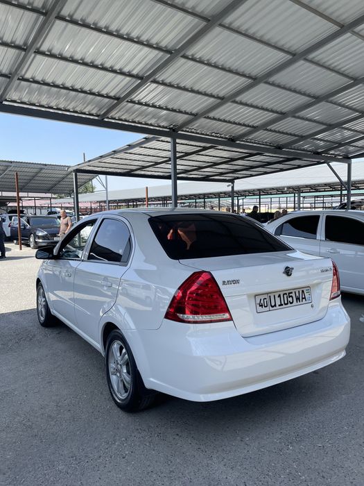 Nexia 3 avtomat 4chi pozitsya