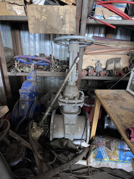 Задвижки разные и