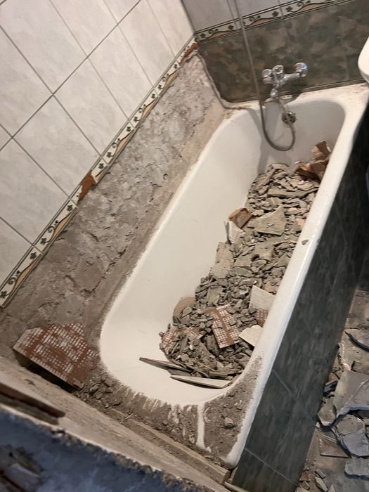 Zugrăveli + Reparații + Debarasare | Mutări Garsoniere București