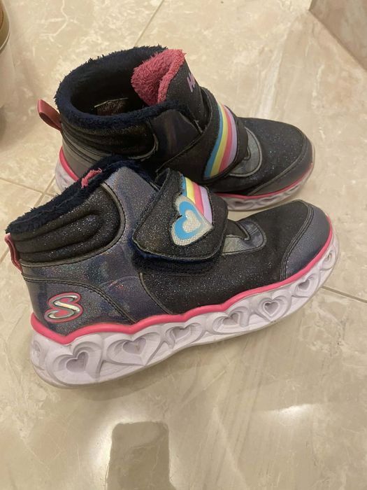Зимни детски обувки skechers