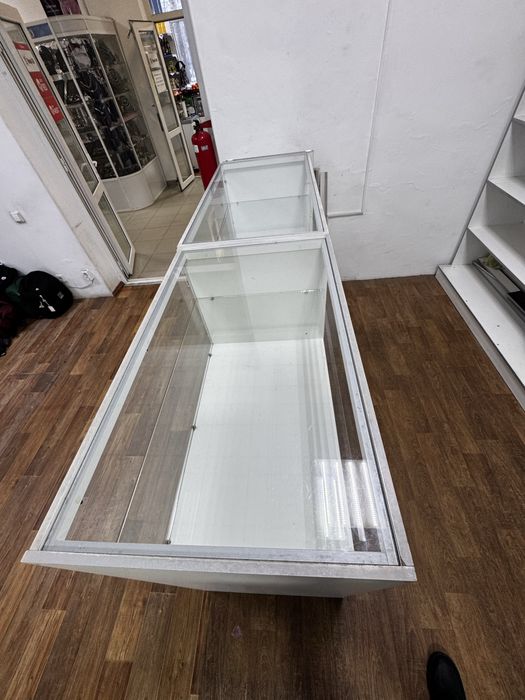 Витрины  сталажи