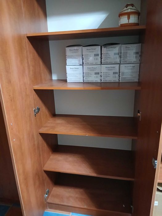 Шкафы деревянные