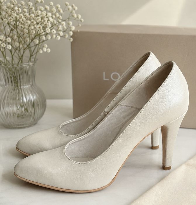 Pantofi piele, masura 38, stare excelenta, au cutia originala