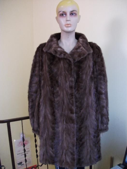 Палто от норка визон кафяво