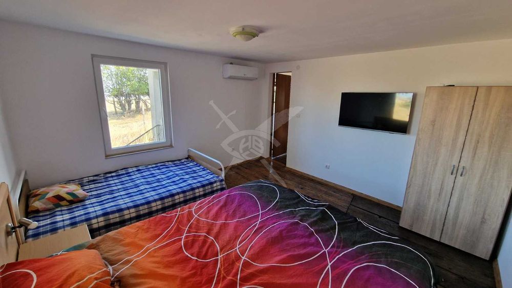 Къща в село Козичино 72100