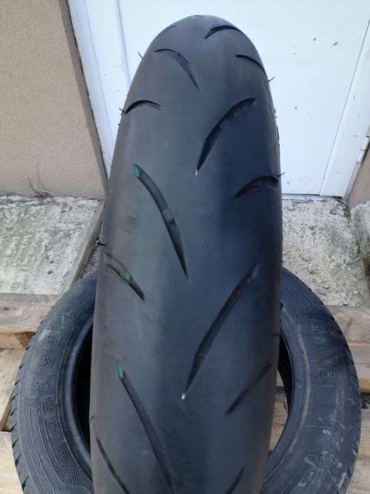 120 70 ZR 17 BRIDGESTONE ДОТ 4718