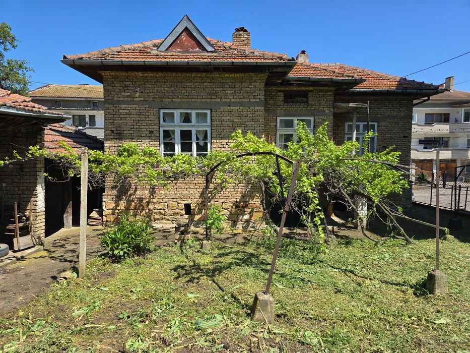 Продава се Къща в Попово - 1234567 кв.м за 0 €/кв.м - Снимка #4
