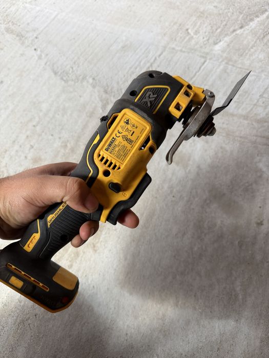 Dewalt DCS355 мултитул
