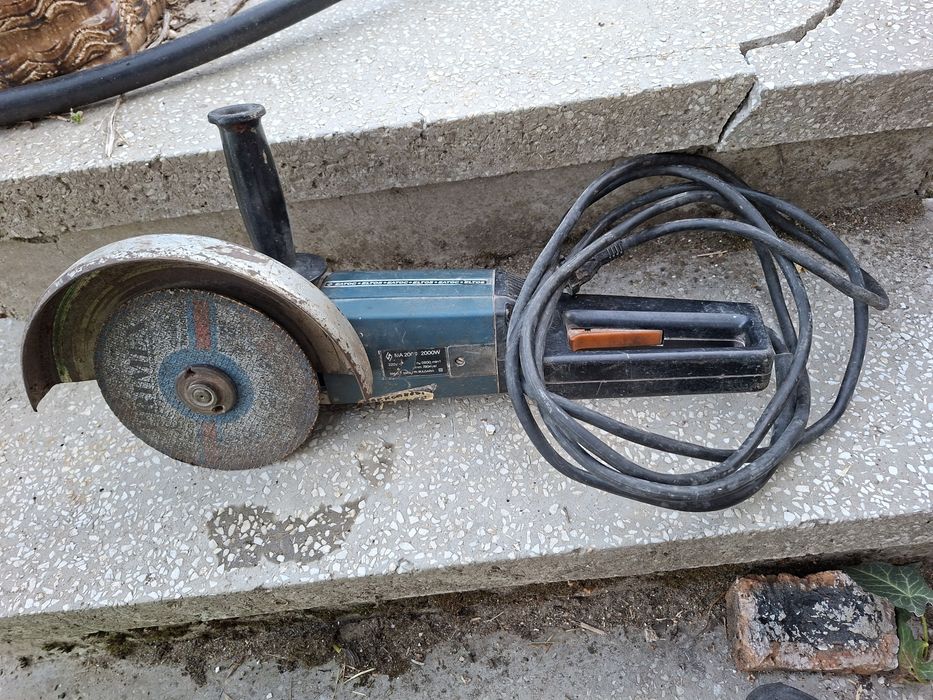 Ъглошлайф 2000 w на елтос