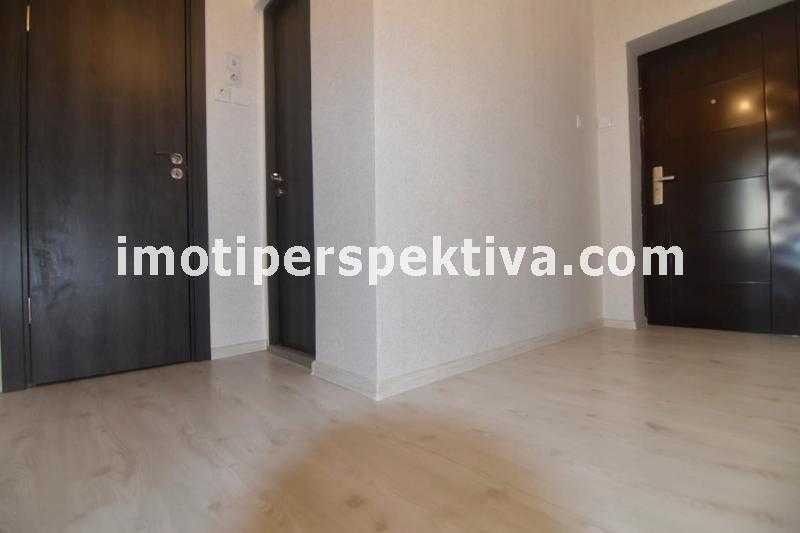 Продава се Двустаен апартамент в Пловдив, Изгрев - 55 кв.м за 1100 €/кв.м - Снимка #3