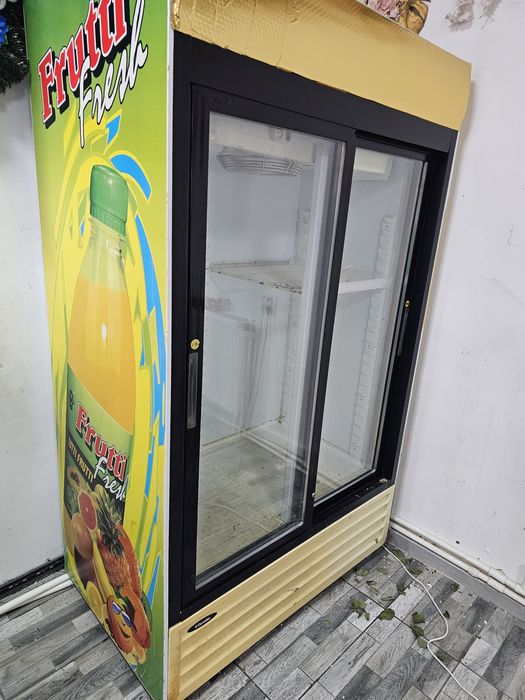 Vand vitrina frigorifica dubla