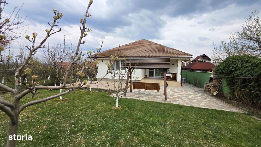 Casă De Excepție+Afacere Garantată la Cheie. În Cihei com. Sânmartin