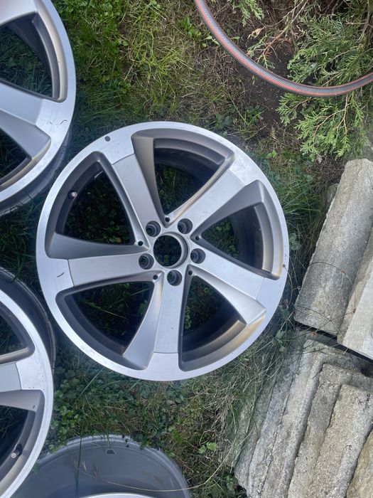 4бр.оригинални лети джанти Mercedes 8,5Jx18 ET35,5